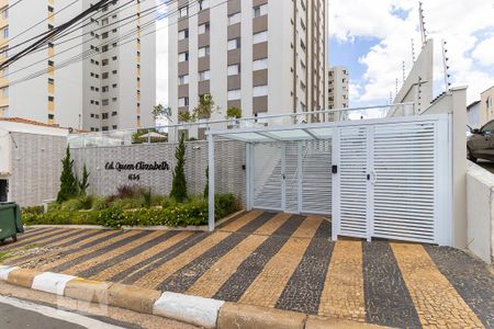 Apartamento à venda com 118m², 3 quartos e 1 vaga Apartamento à venda com 118m², 3 quartos e 1 vagaFachada