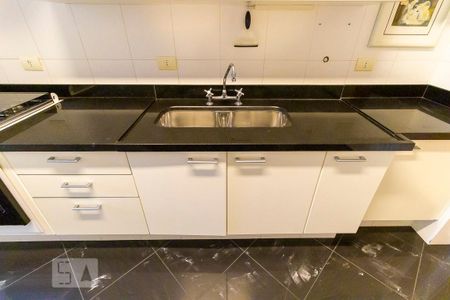 Apartamento à venda com 118m², 3 quartos e 1 vaga Apartamento à venda com 118m², 3 quartos e 1 vagaCozinha