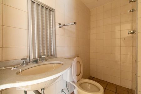 Banheiro de apartamento para alugar com 3 quartos, 65m² em Chácara Belenzinho, São Paulo