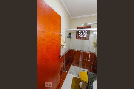 Casa à venda com 200m², 3 quartos e 4 vagas Casa à venda com 200m², 3 quartos e 4 vagasBanheiro da Suíte