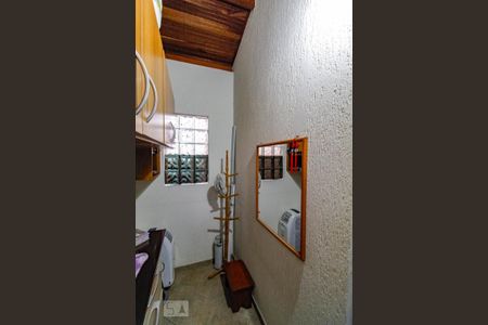 Casa à venda com 200m², 3 quartos e 4 vagas Casa à venda com 200m², 3 quartos e 4 vagasCloset