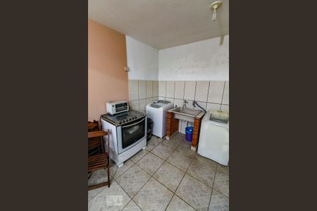 Casa à venda com 200m², 3 quartos e 4 vagas Casa à venda com 200m², 3 quartos e 4 vagasÁrea de Serviço