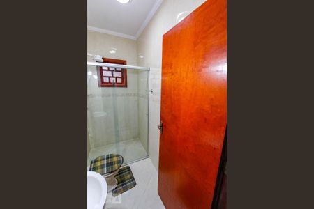 Casa à venda com 200m², 3 quartos e 4 vagas Casa à venda com 200m², 3 quartos e 4 vagasBanheiro