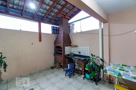 Casa à venda com 200m², 3 quartos e 4 vagas Casa à venda com 200m², 3 quartos e 4 vagasÁrea de Serviço e Churrasqueira