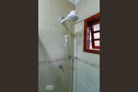 Casa à venda com 200m², 3 quartos e 4 vagas Casa à venda com 200m², 3 quartos e 4 vagasBanheiro