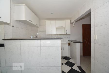 Apartamento para alugar com 70m², 2 quartos e sem vagaCozinha e Área de Serviço
