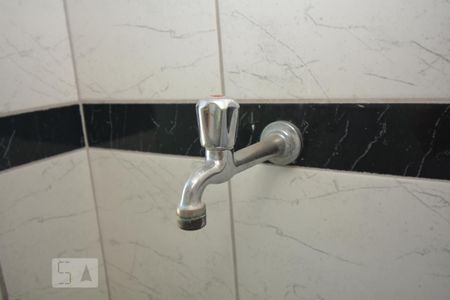 Apartamento para alugar com 70m², 2 quartos e sem vagaCozinha e Área de Serviço