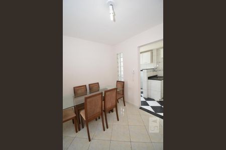 Apartamento para alugar com 70m², 2 quartos e sem vagaCopa