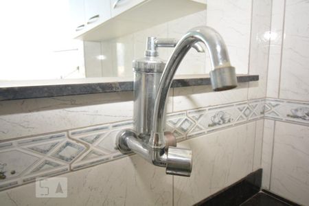 Apartamento para alugar com 70m², 2 quartos e sem vagaCozinha e Área de Serviço