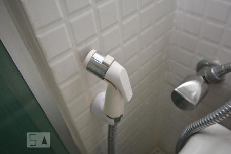 Apartamento para alugar com 70m², 2 quartos e sem vagaBanheiro