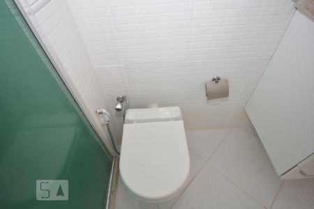 Apartamento para alugar com 70m², 2 quartos e sem vagaBanheiro