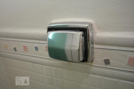 Apartamento para alugar com 70m², 2 quartos e sem vagaBanheiro