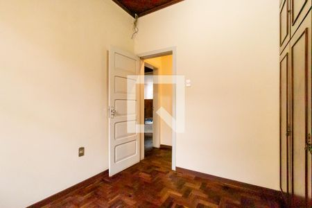 Casa para alugar com 212m², 5 quartos e 4 vagas Casa para alugar com 212m², 5 quartos e 4 vagasQuarto 2
