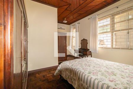 Casa para alugar com 212m², 5 quartos e 4 vagas Casa para alugar com 212m², 5 quartos e 4 vagasQuarto 1