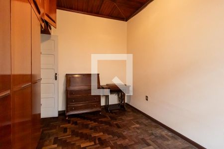 Casa para alugar com 212m², 5 quartos e 4 vagas Casa para alugar com 212m², 5 quartos e 4 vagasQuarto 3