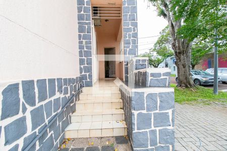 Casa para alugar com 212m², 5 quartos e 4 vagas Casa para alugar com 212m², 5 quartos e 4 vagasEntrada