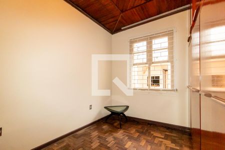 Casa para alugar com 212m², 5 quartos e 4 vagas Casa para alugar com 212m², 5 quartos e 4 vagasQuarto 3