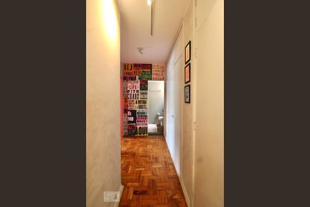 Corredor de apartamento para alugar com 2 quartos, 95m² em Vila Buarque, São Paulo