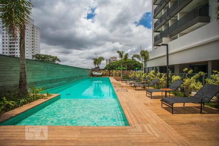 Apartamento para alugar com 72m², 2 quartos e 1 vagaÁrea comum - Piscina