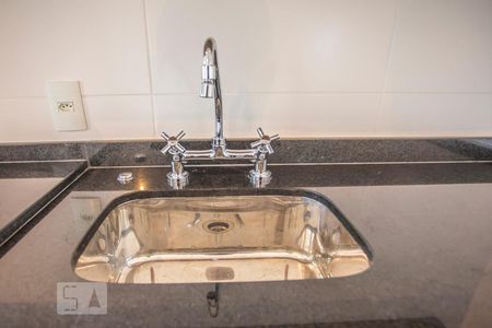 Apartamento para alugar com 72m², 2 quartos e 1 vagaCozinha - Torneira