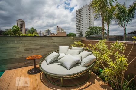 Apartamento para alugar com 72m², 2 quartos e 1 vagaÁrea comum - Piscina