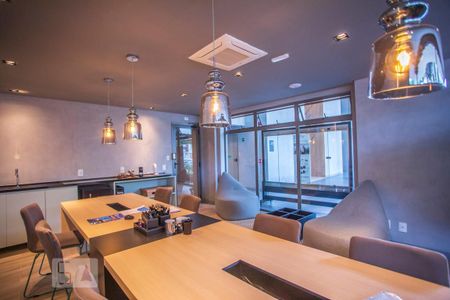 Apartamento para alugar com 72m², 2 quartos e 1 vagaÁrea comum - Coworking