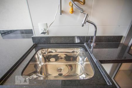 Apartamento para alugar com 72m², 2 quartos e 1 vagaÁrea de Serviço - Torneira