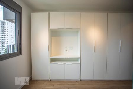 Apartamento para alugar com 72m², 2 quartos e 1 vagaSuíte