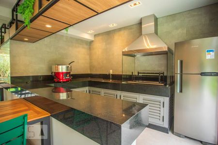 Apartamento para alugar com 72m², 2 quartos e 1 vagaÁrea comum - Churrasqueira