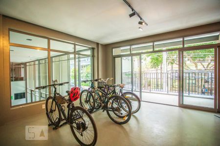 Apartamento para alugar com 72m², 2 quartos e 1 vagaÁrea comum - Bicicletário