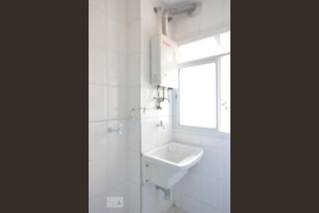 Apartamento à venda com 68m², 3 quartos e 1 vagaÁrea de serviço