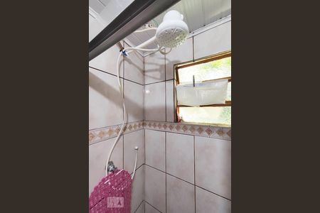 Casa à venda com 180m², 5 quartos e 1 vagaBanheiro 