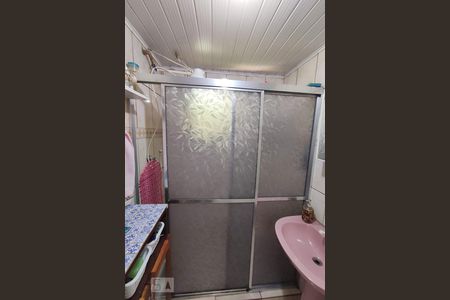 Casa à venda com 180m², 5 quartos e 1 vagaBanheiro 