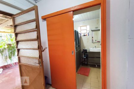 Casa à venda com 180m², 5 quartos e 1 vagaLavanderia