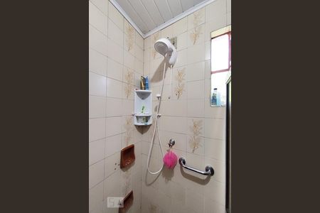 Casa à venda com 180m², 5 quartos e 1 vagaBanheiro 