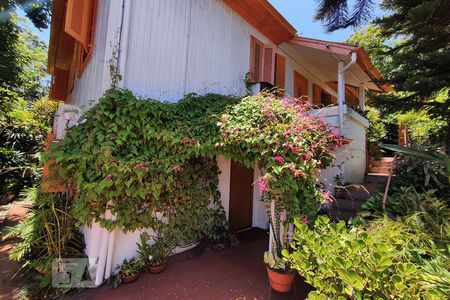 Casa à venda com 180m², 5 quartos e 1 vagaÁrea Externa