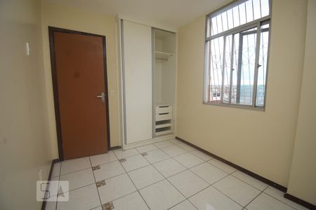Quarto 1 de apartamento para alugar com 2 quartos, 64m² em Guará I, Brasília