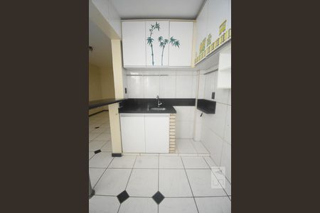 Apartamento para alugar com 64m², 2 quartos e 1 vagaCozinha