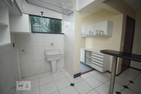 Apartamento para alugar com 64m², 2 quartos e 1 vagaCozinha