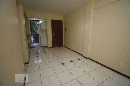 Sala de apartamento para alugar com 2 quartos, 64m² em Guará I, Brasília