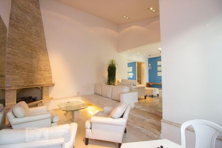 Casa à venda com 1140m², 8 quartos e 8 vagasSala