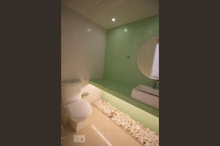 Casa à venda com 1140m², 8 quartos e 8 vagasLavabo 1