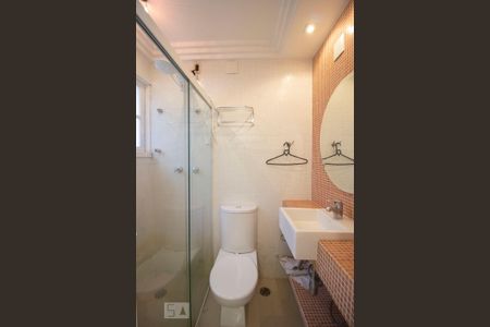 Casa à venda com 1140m², 8 quartos e 8 vagasBanheiro da Suíte 1