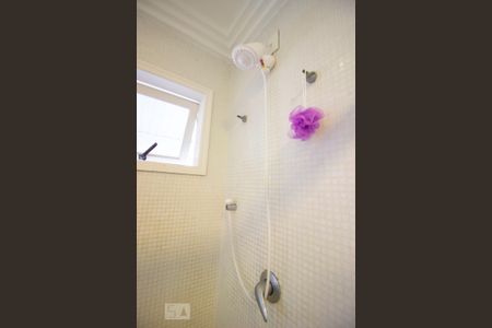 Casa à venda com 1140m², 8 quartos e 8 vagasChuveiro