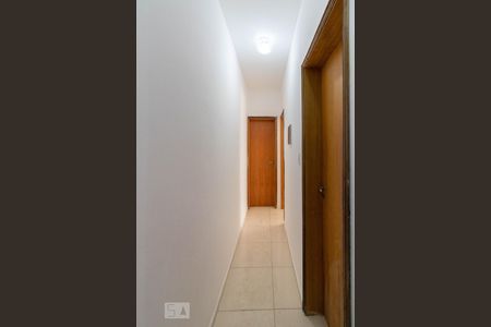 Corredor de apartamento para alugar com 2 quartos, 45m² em Vila Maria, São Paulo