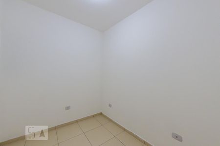 Quarto 2 de apartamento para alugar com 2 quartos, 45m² em Vila Maria, São Paulo