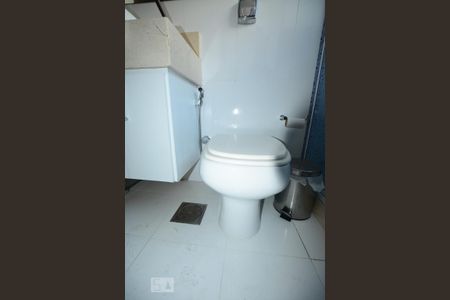 Apartamento à venda com 60m², 2 quartos e 1 vagaBanheiro Social- Vaso