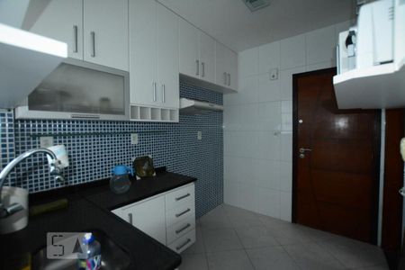 Apartamento à venda com 60m², 2 quartos e 1 vagaCozinha