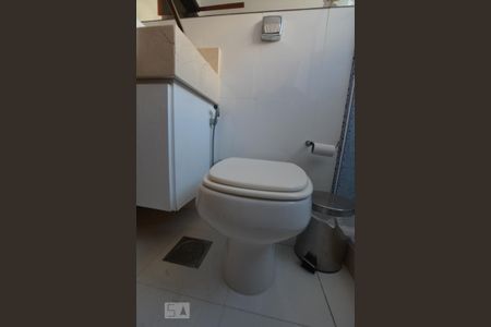 Apartamento à venda com 60m², 2 quartos e 1 vagaBanheiro Social