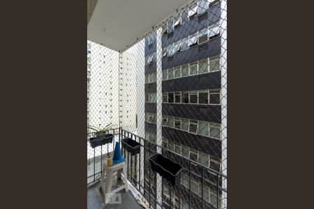 Apartamento para alugar com 65m², 2 quartos e 1 vaga Apartamento para alugar com 65m², 2 quartos e 1 vagaVaranda da Sala